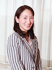 出光 佐千子 出光 佐千子