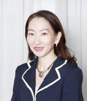 出光 佐千子 出光 佐千子